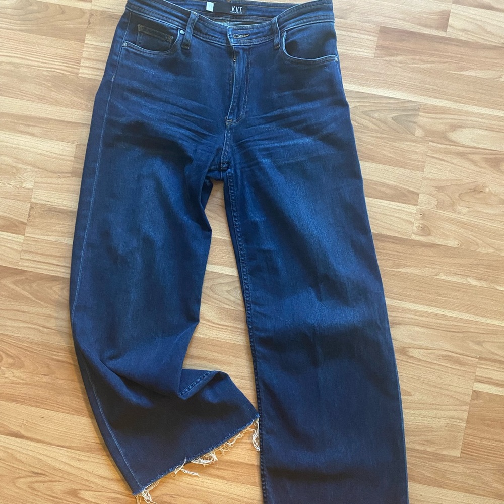 Kut from the Kloth Angela wide leg size 8